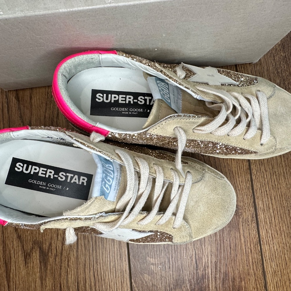 GOLDEN GOOSE Superstar Glitter Low-Top Sneakers - Picture 5 of 16